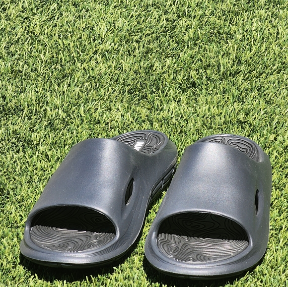 Madden Men's Charged Black Slide Sandal Size 12 - Picture 13 of 16